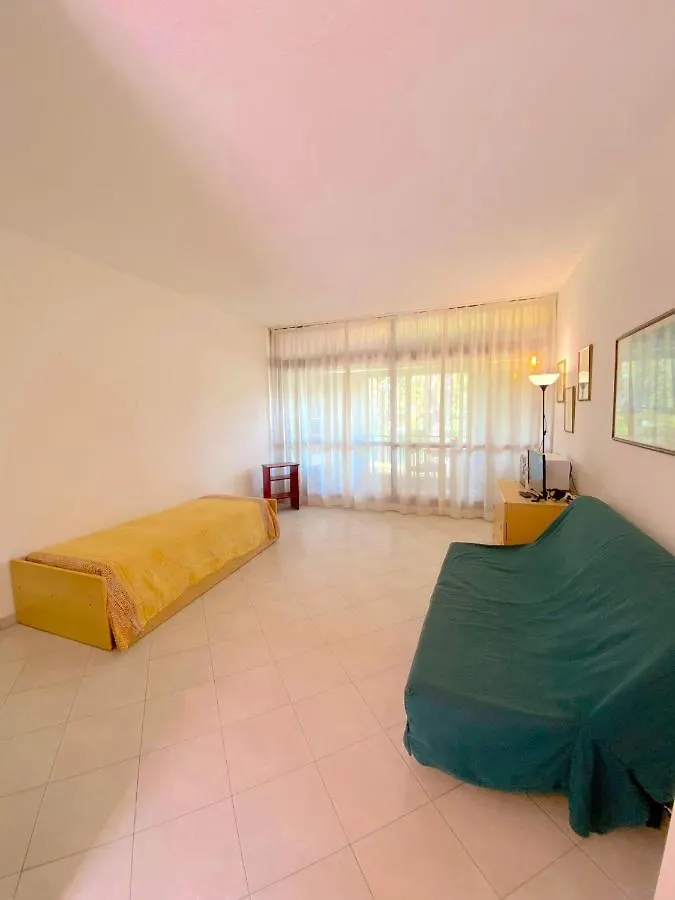 Apartments Via Dei Platani Marina Di Bibbona Italien